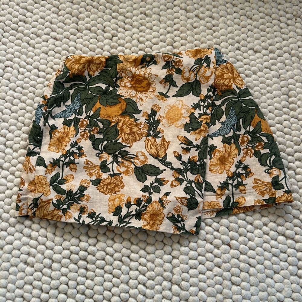 The A&F Scarlett Linen-Blend Wrap Mini Skort